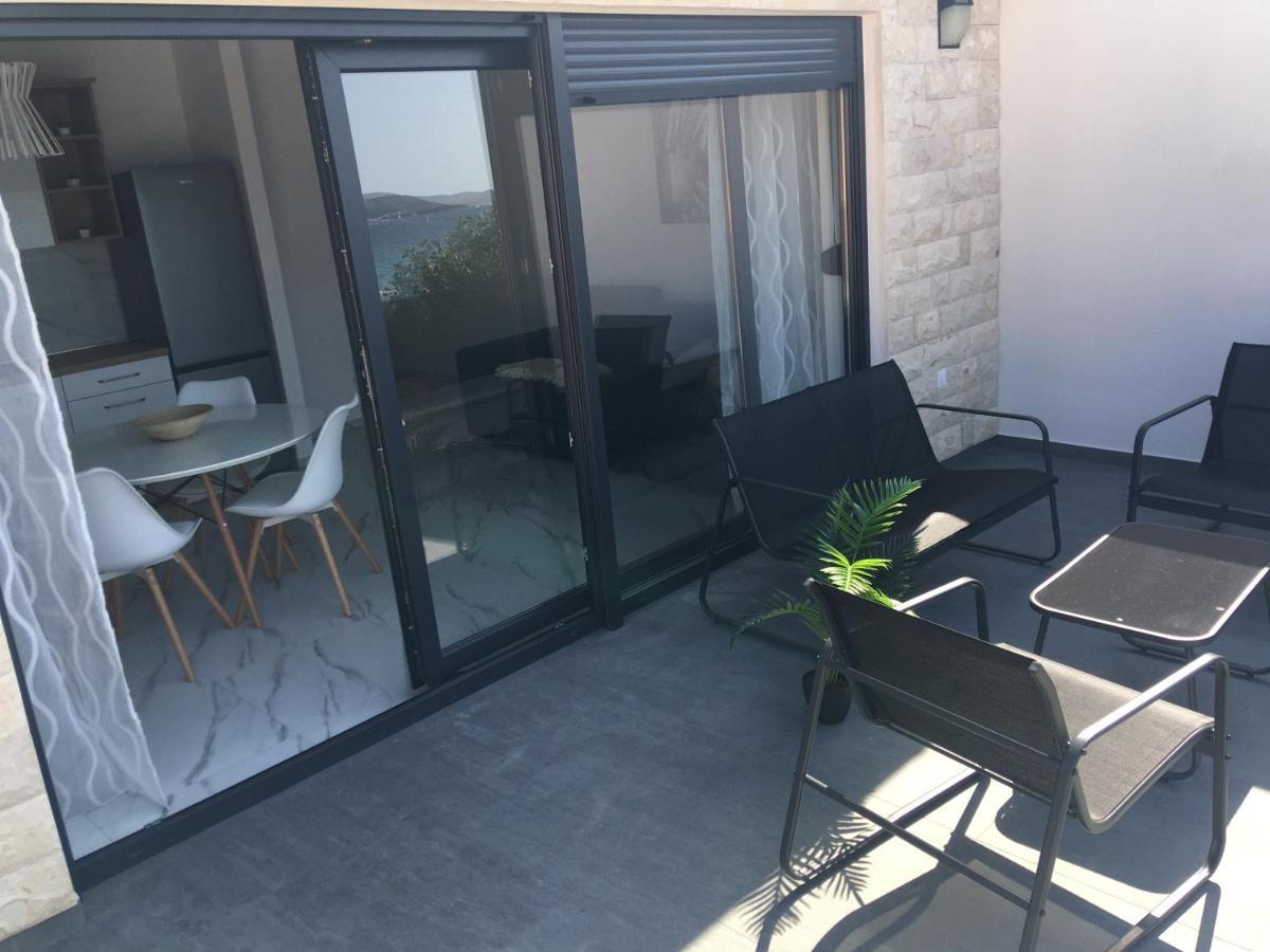 Apartmani Zlata Sveti Filip i Jakov Exterior foto