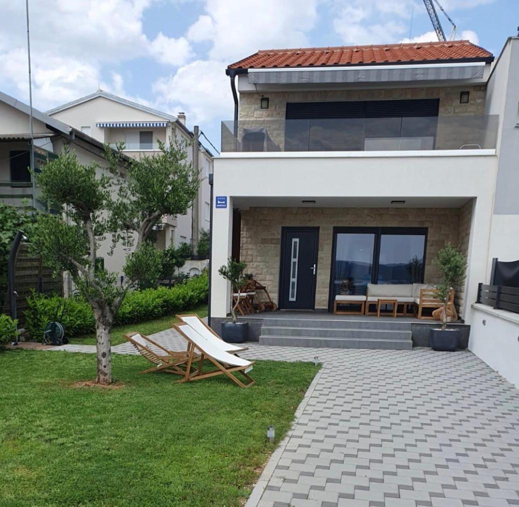 Apartmani Zlata Sveti Filip i Jakov Exterior foto